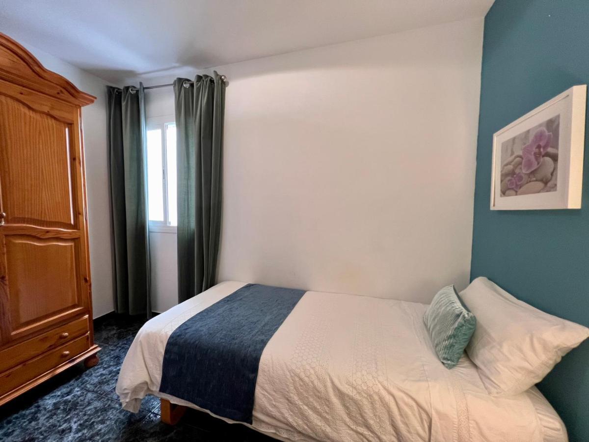 Apartamentos Dalia Vecindario  Esterno foto