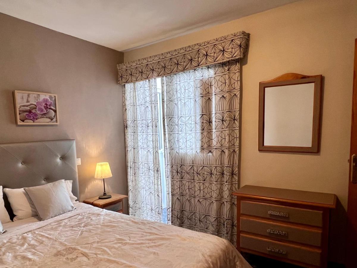Apartamentos Dalia Vecindario  Esterno foto